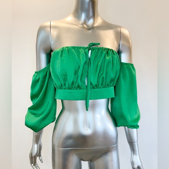 Superdown crop top green satin off-shoulder balloon sleeve blouse M - Picture 2 of 12
